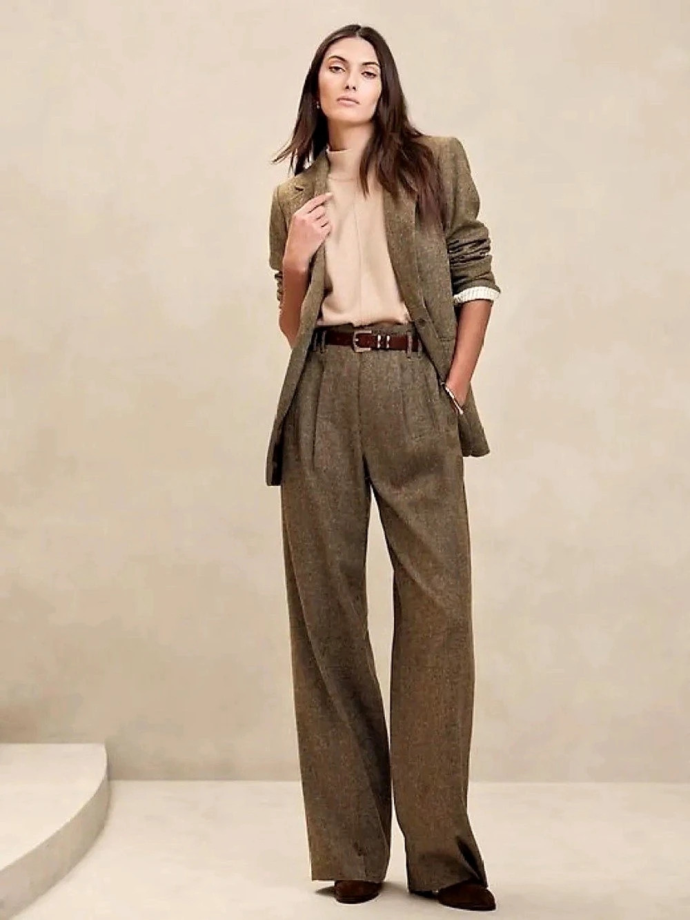 Banana Republic Wide Leg Trousers Brown Size 6 Like New